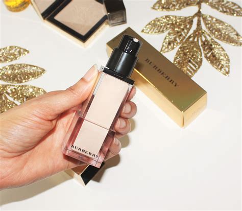 burberry liquid highlighter|Burberry fresh glow luminous base.